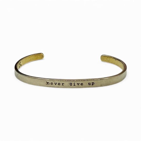 Far Fetched NEVER GIVE UP Cuff Bracelet Mixed Metals Stamped Quote - Picture 1 of 4